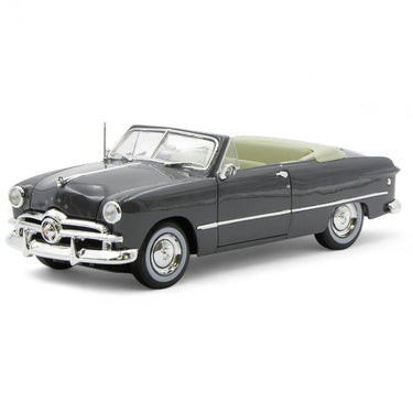 Ford Convertible Año 1949 Escala 1:18 Edición Especial (Modelo Descontinuado)